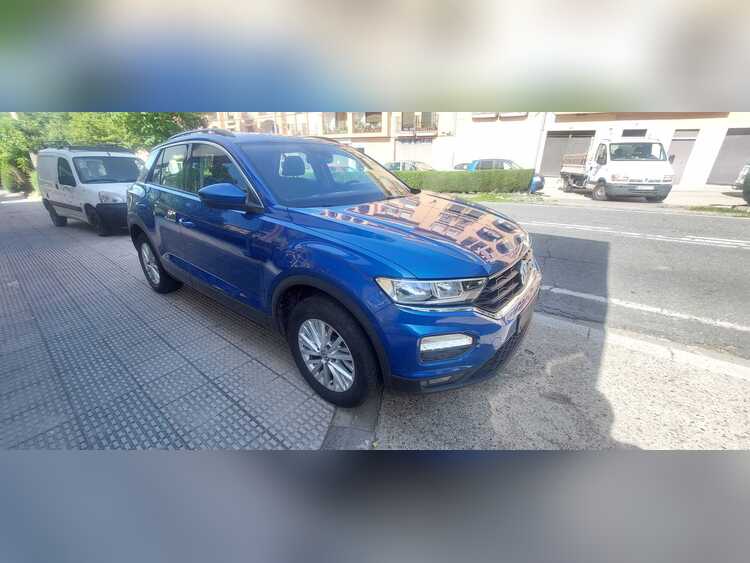 Volkswagen T-Roc 1.0 115cv foto 8